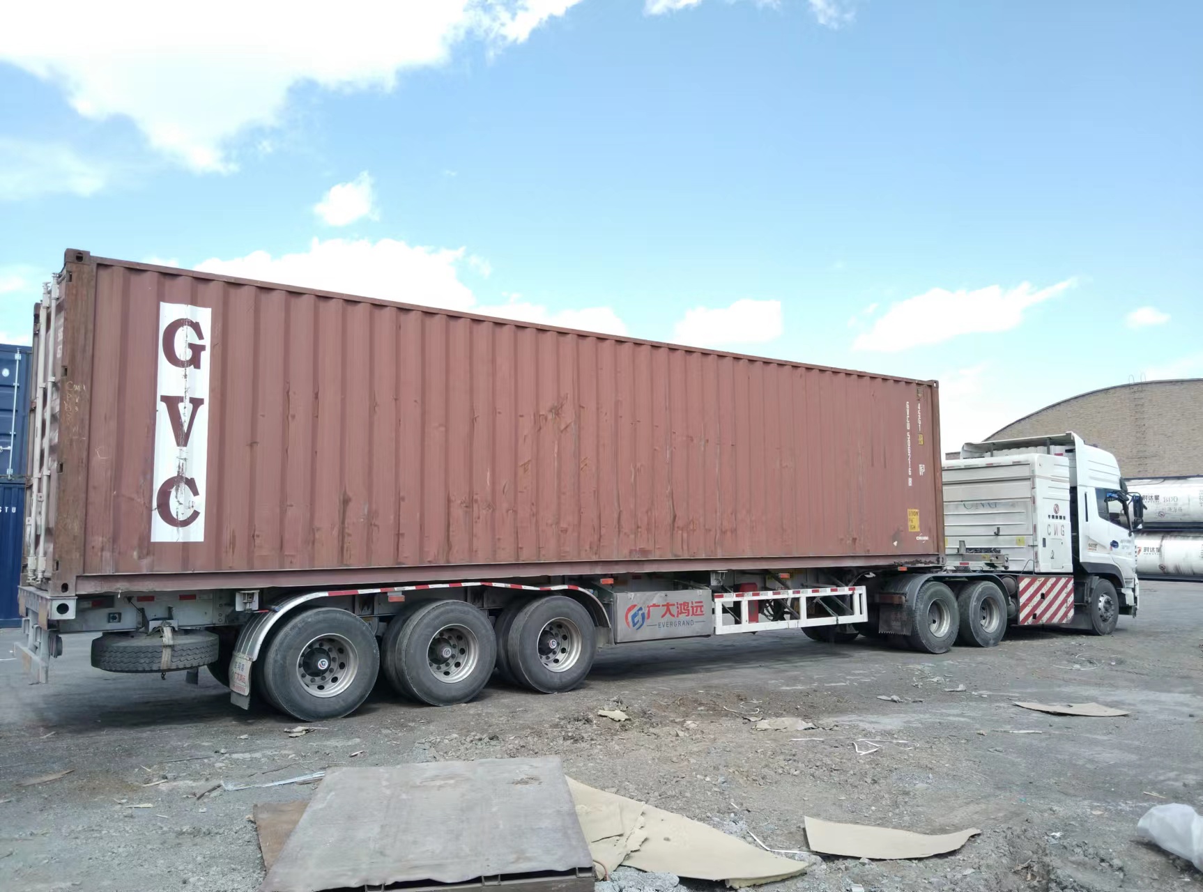 乌鲁木齐到乌兹别克斯坦国际公路运输开启加速时代，配送服务全面升级